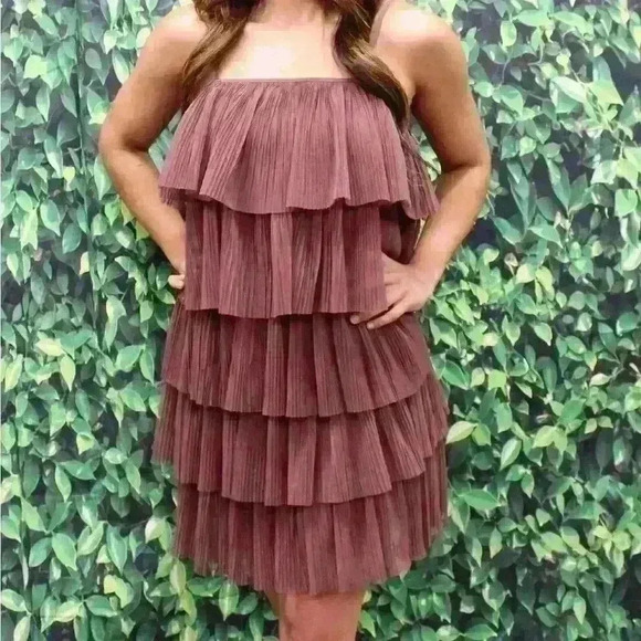 Listicle NWT Tiered Mini Dress Color Dark Gray Size Small - Picture 3 of 9